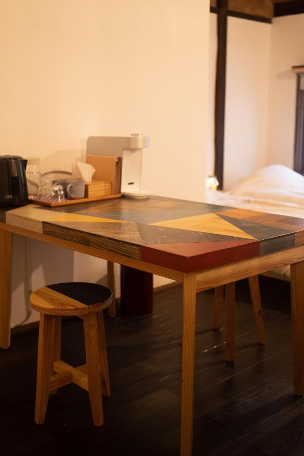 קיוטו 六根ゲストハウス Rokkon Guest House מראה חיצוני תמונה