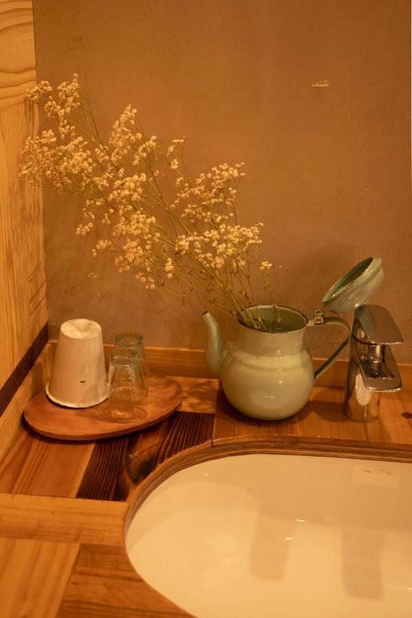 קיוטו 六根ゲストハウス Rokkon Guest House מראה חיצוני תמונה